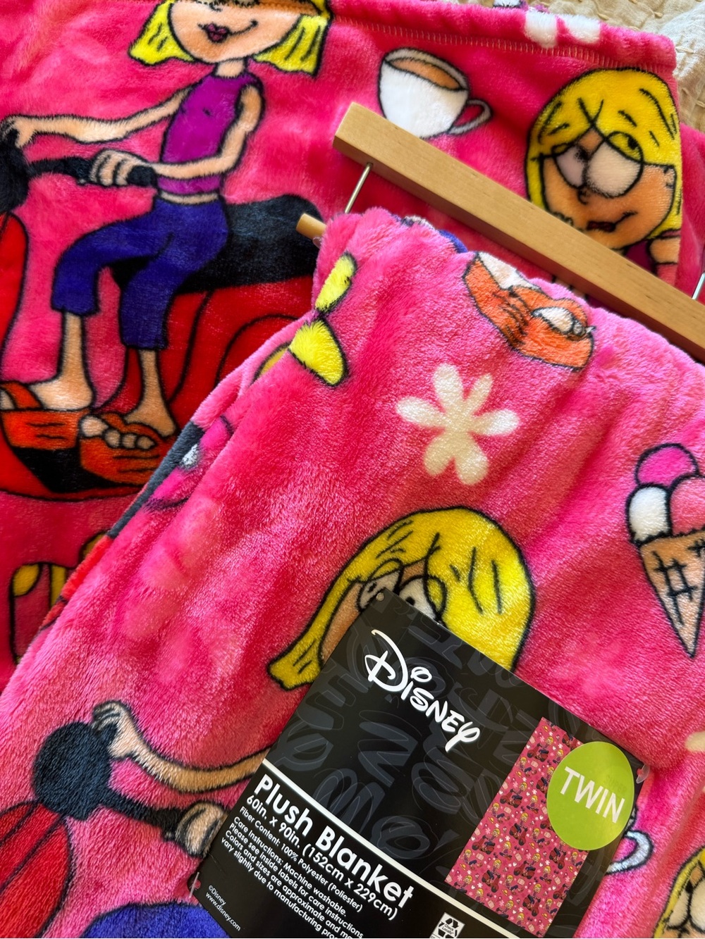 Lizzie McGuire Disney Plush Pink Twin Sized Blanket